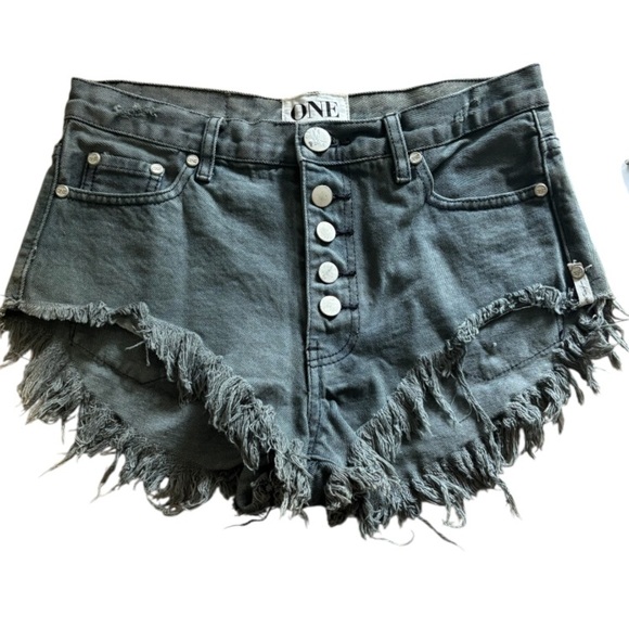 One Teaspoon Rollers Distressed Jean Shorts NWT - Picture 1 of 7